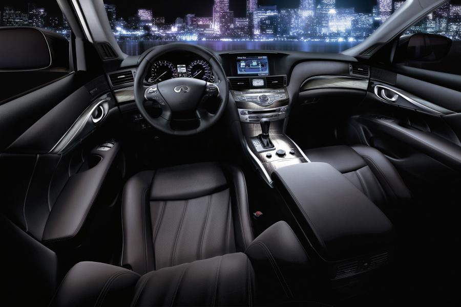  Infiniti M35h Hybrid Business Edition 2012 года  (фото 2 из 4)